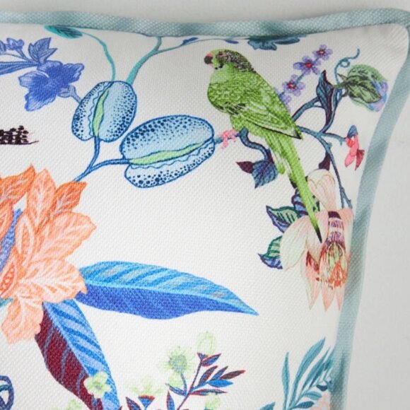 ANTHROPOLOGIE Karine Indoor/Outdoor Pillow NEW‎ WITH TAG set of 2 - Picture 2 of 6